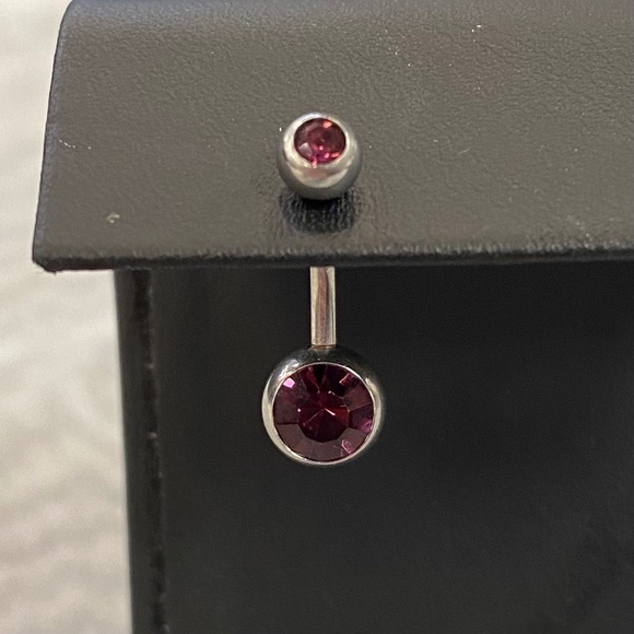 Purple Jewel Belly Button Ring - Picture 1 of 1